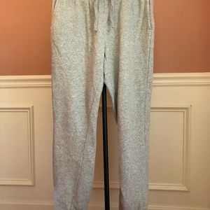 Grey M size sweater pants